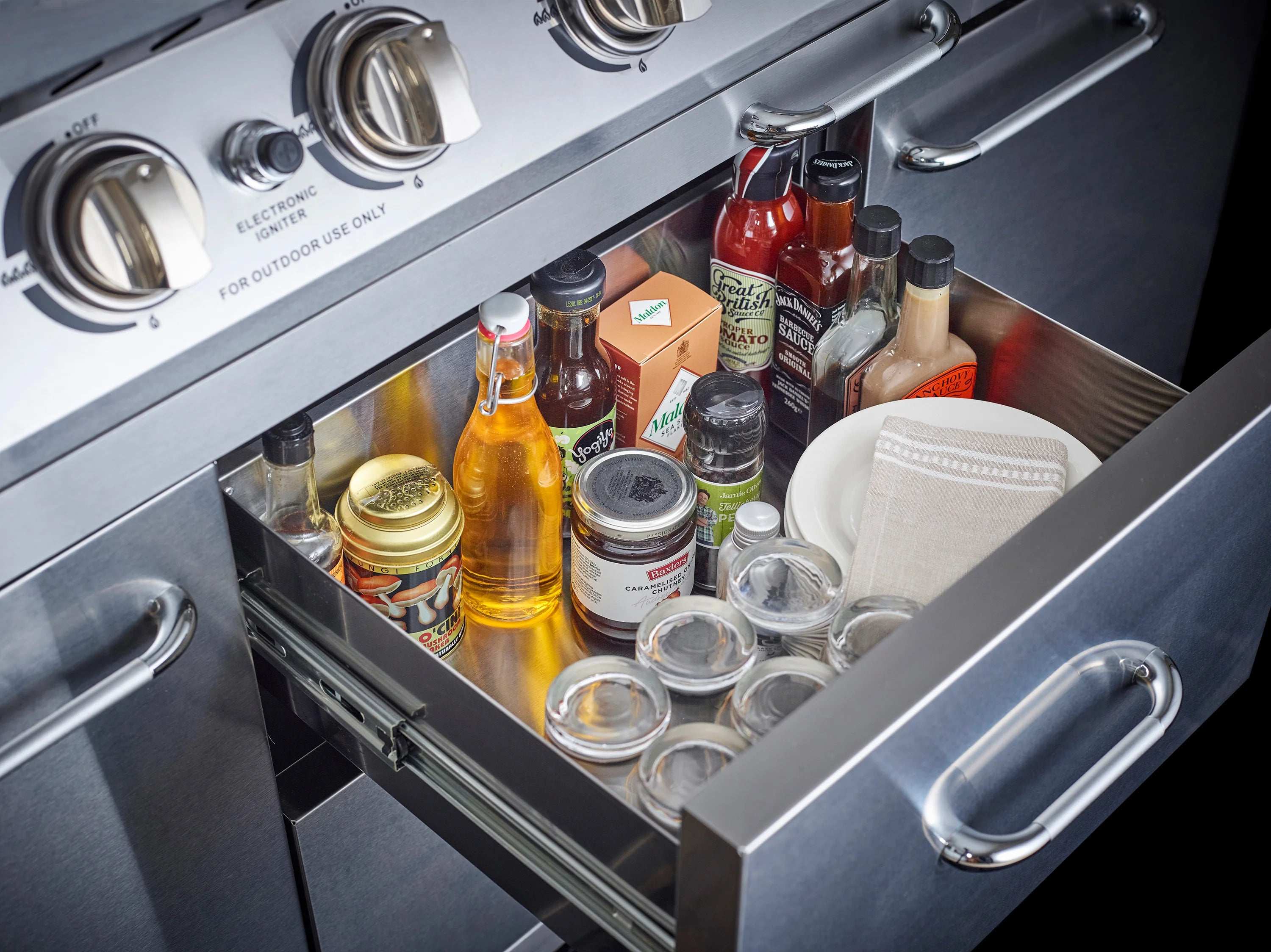 Outback Signature 6 Mk II Hybrid Gas BBQ